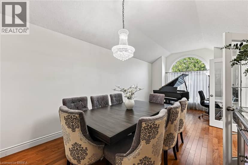 468 LAKEVIEW Drive — photo 32 of 40