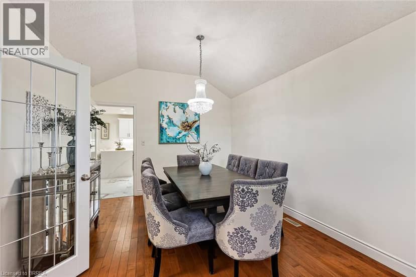 468 LAKEVIEW Drive — photo 33 of 40