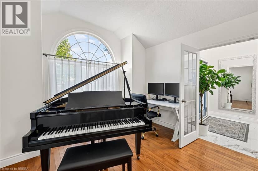 468 LAKEVIEW Drive — photo 34 of 40