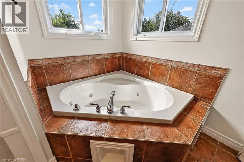 468 LAKEVIEW Drive — photo 40 of 40