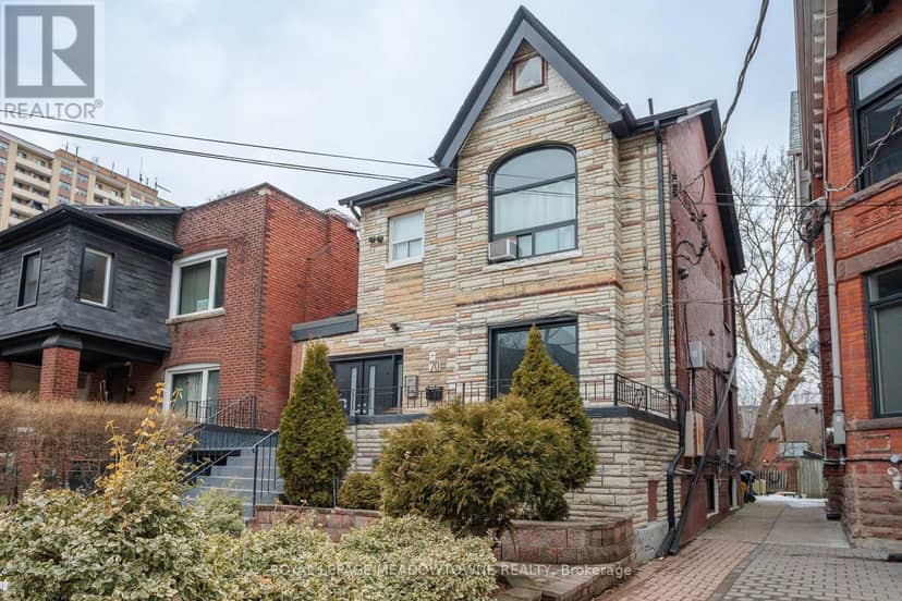 70 Melbourne Avenue, Toronto