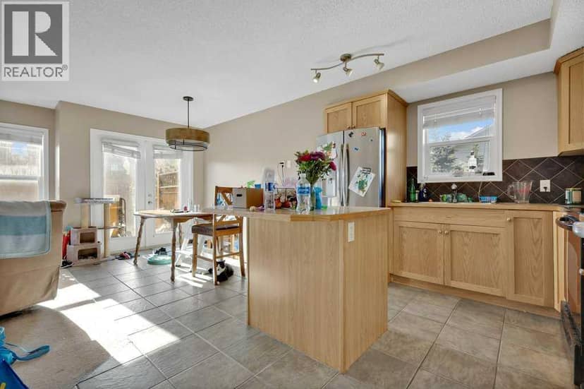 #1201, 2384 Sagewood Gate SW, Airdrie, photo 4