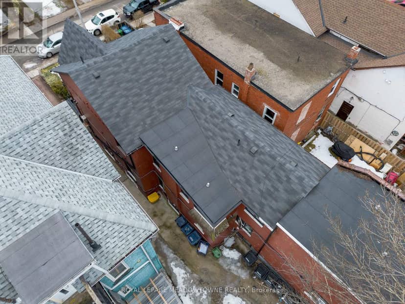 70 Melbourne Avenue, Toronto, photo 7