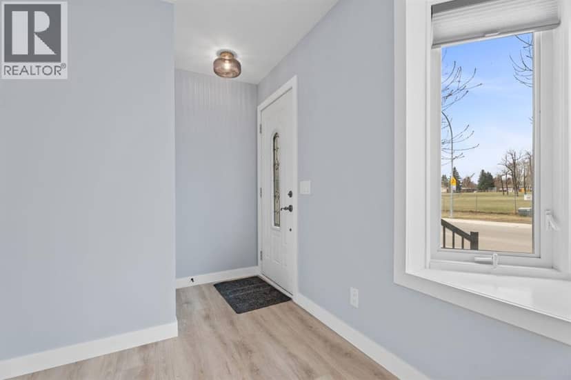 9408 5 Street SE, Calgary, photo 5