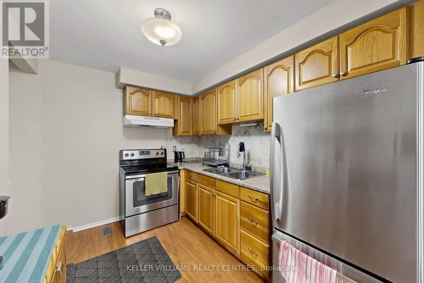 215 - 215 Baronwood Court, Brampton, photo 5