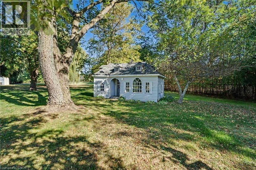 390 SYDENHAM Road — photo 36 of 40