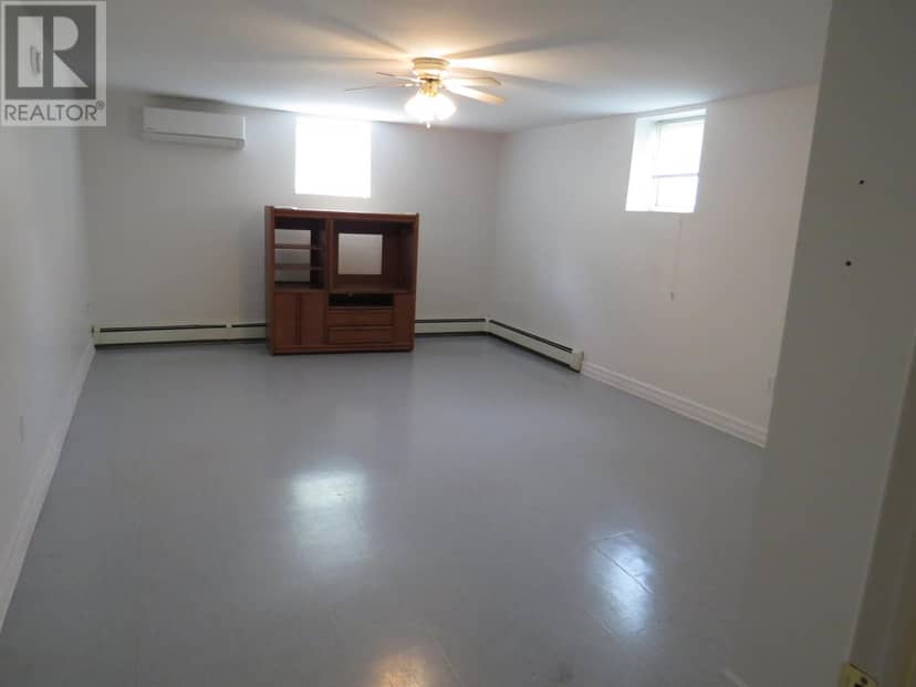49 Massey Drive — photo 5 of 31