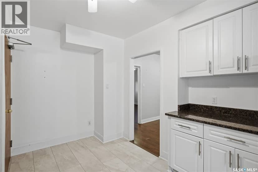 1004 6th STREET E — photo 10 of 40