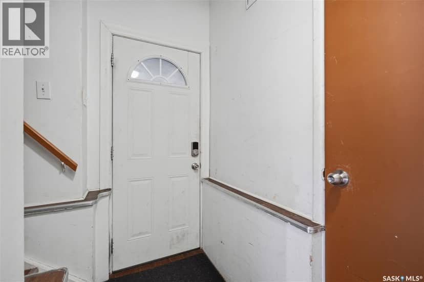 1004 6th STREET E — photo 33 of 40