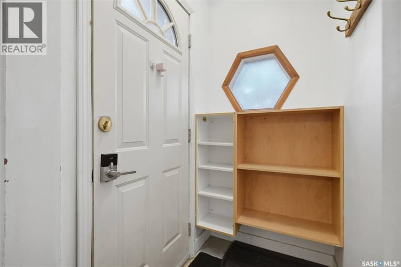 1004 6th STREET E, Saskatoon, photo 4