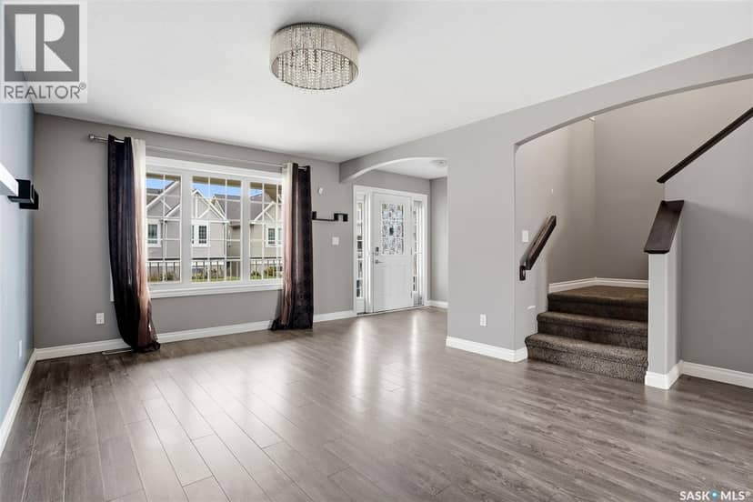 1137 Jurasin STREET N, Regina, photo 2