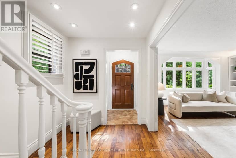 6 Nina Street, Toronto, photo 3