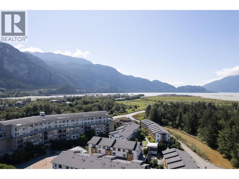 213 1212 MAIN STREET, Squamish