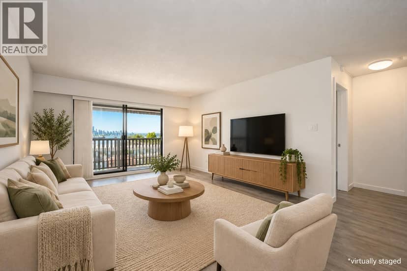 305 310 W 3RD STREET, North Vancouver, photo 4