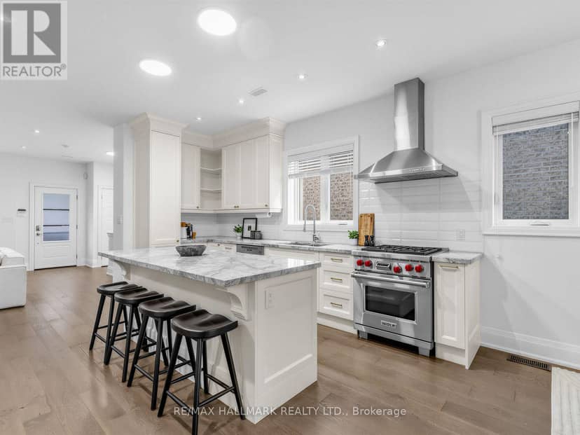 4 Woodville Avenue, Toronto, photo 6