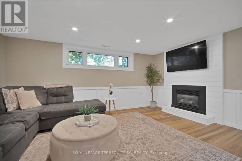 2249 Willard Avenue — photo 40 of 40