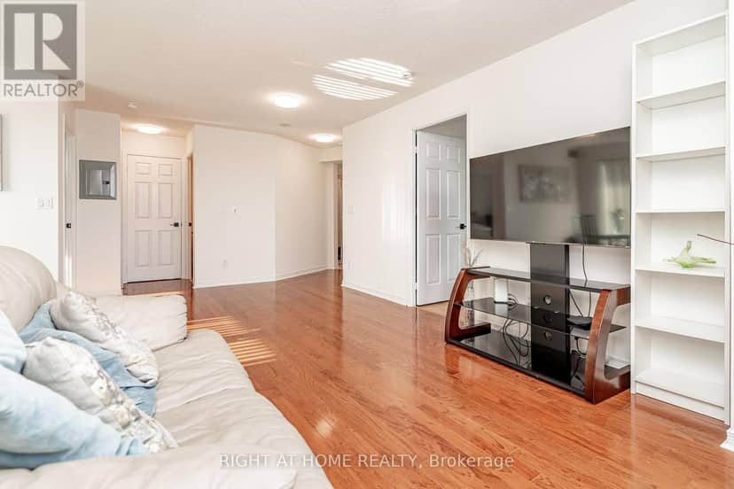 1010 - 23 Oneida Crescent — photo 14 of 40
