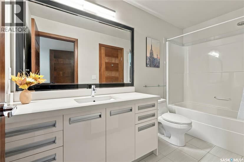 402 1555 Paton CRESCENT — photo 33 of 40