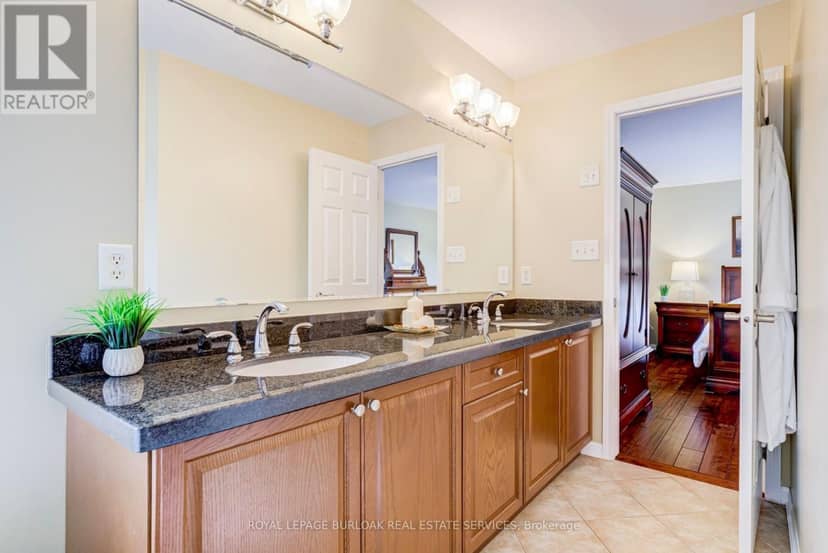 3244 Steeplechase Drive — photo 21 of 40