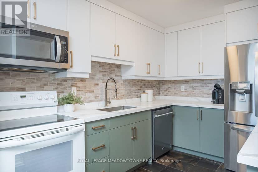 704 - 81 Millside Drive, Milton, photo 8