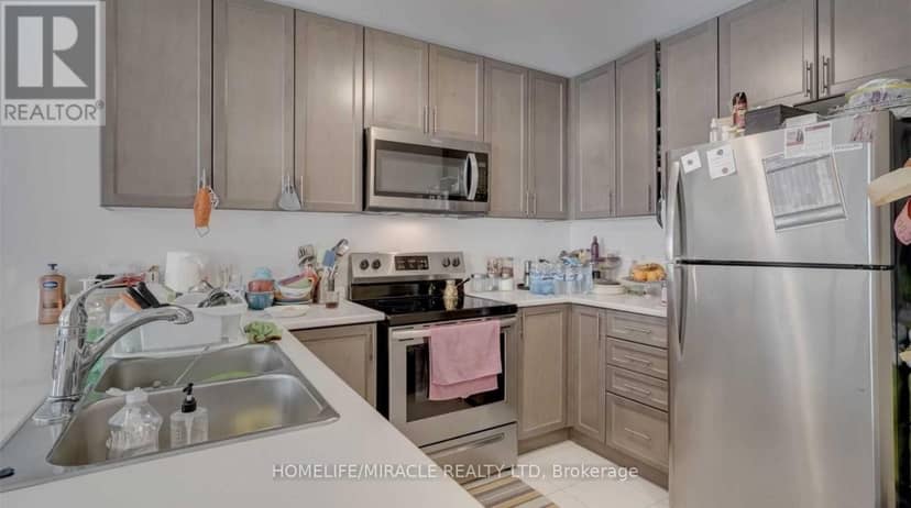132 - 77 Diana Avenue — photo 13 of 26