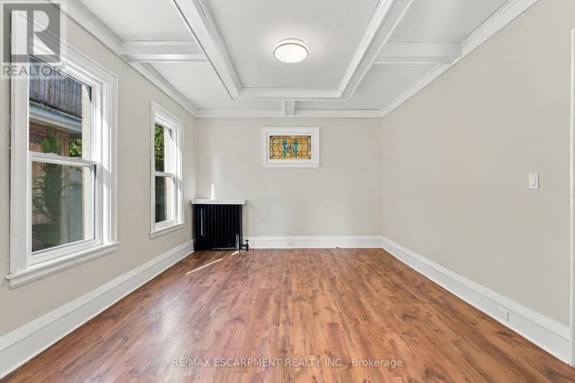 100 Balsam Avenue S — photo 19 of 40