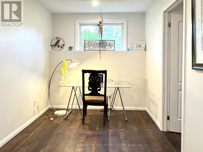 44 Iris Drive — photo 35 of 40