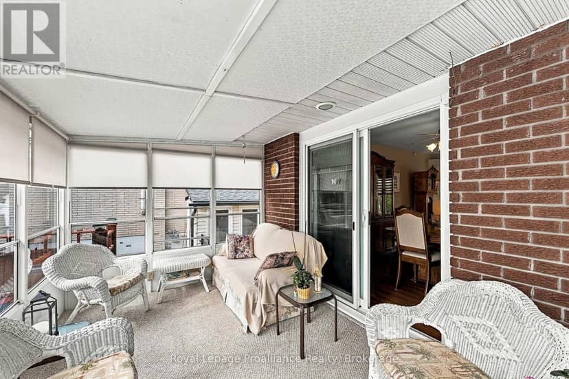 167 Dundas Street — photo 10 of 40