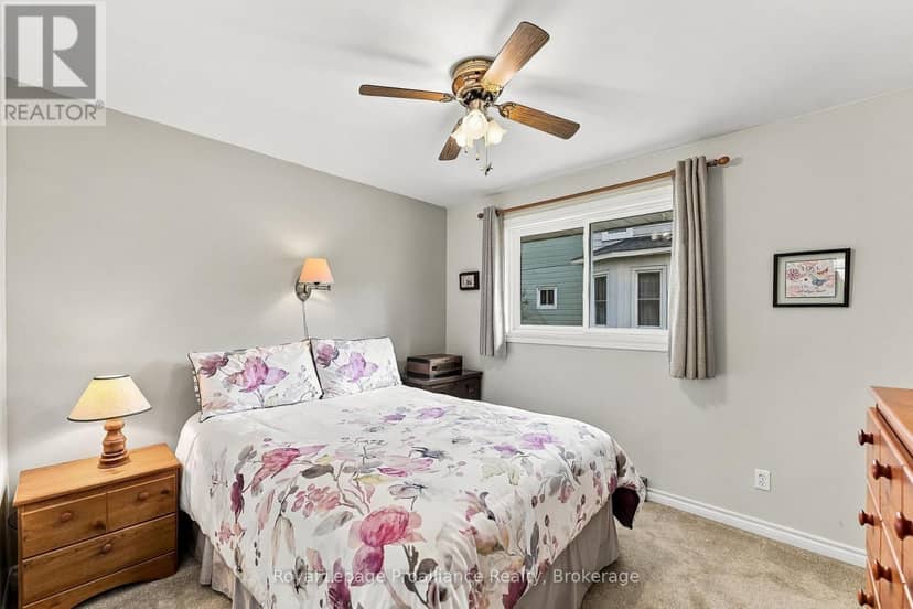 167 Dundas Street — photo 21 of 40