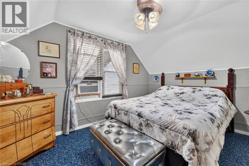 268 GREY Street — photo 15 of 32