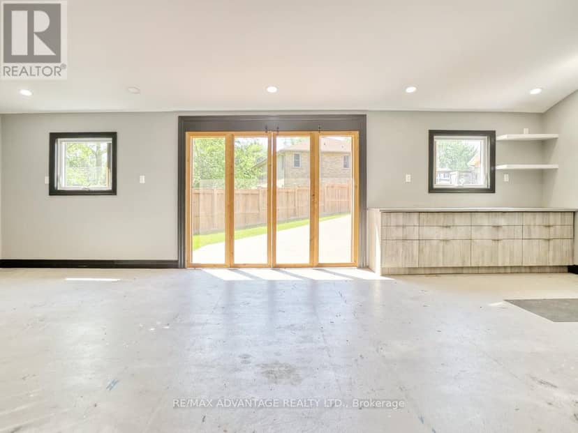 43 Lynngate Grove — photo 39 of 40