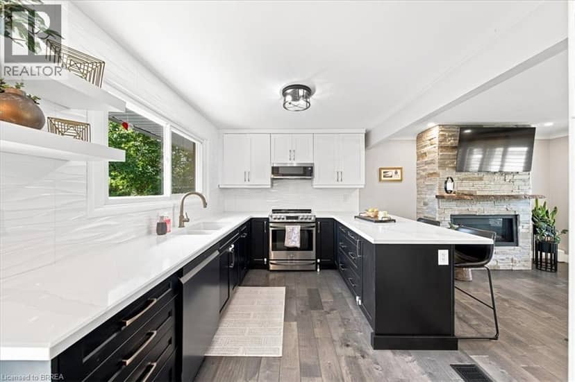 28 RIVERVIEW Terrace — photo 14 of 40