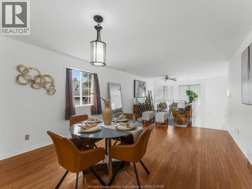 342 Thorn Ridge CRESCENT — photo 7 of 40