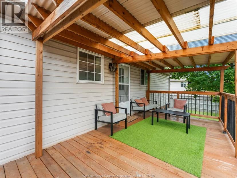 342 Thorn Ridge CRESCENT — photo 31 of 40