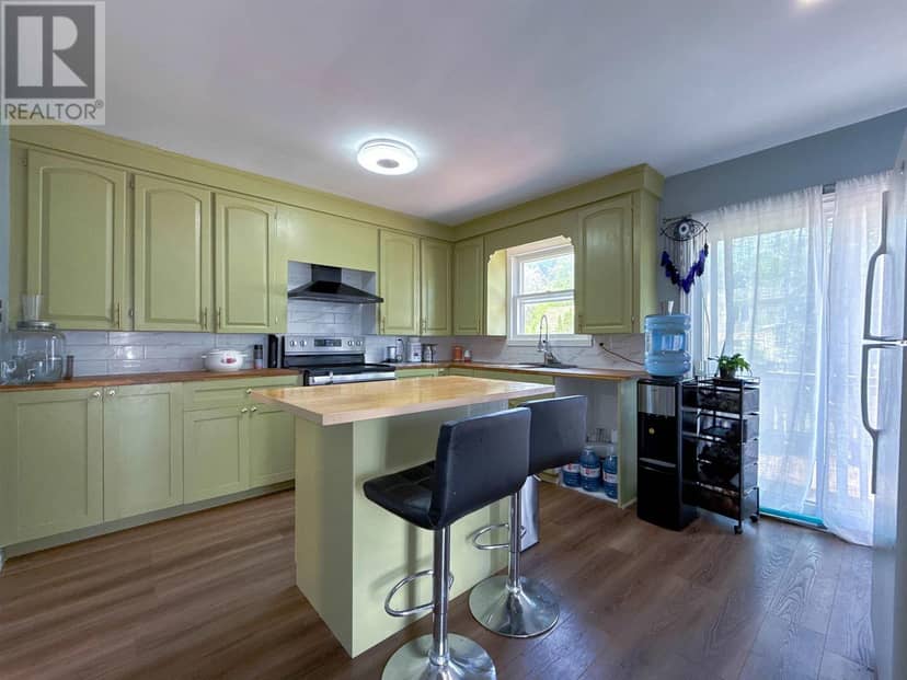 232 Mount Edward Road — photo 8 of 32