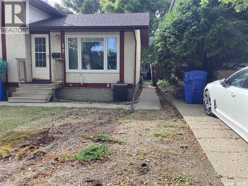 19 Newstead AVENUE, Regina, photo 3