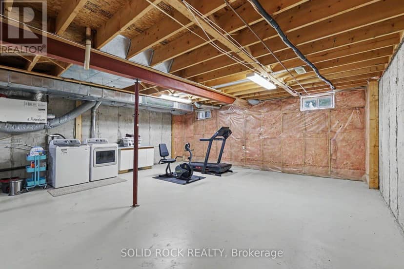 208 Jamieson Street — photo 23 of 35
