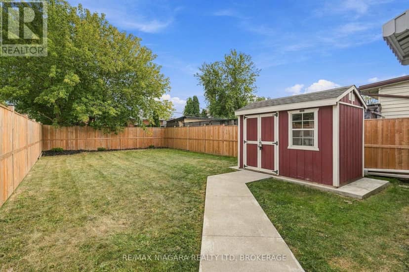 422 Brunswick Street — photo 36 of 40