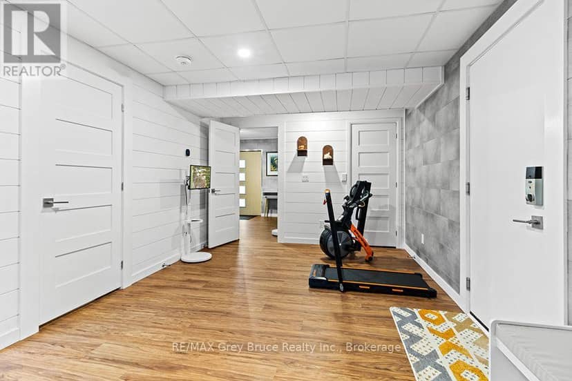 48 Baise Avenue — photo 14 of 40