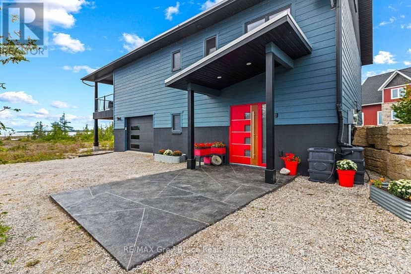 48 Baise Avenue, Northern Bruce Peninsula, photo 2