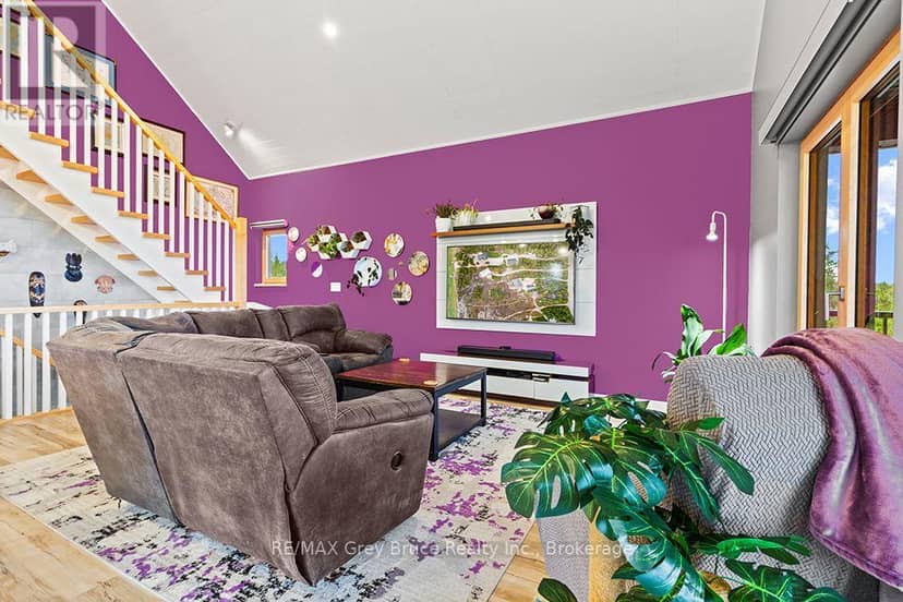 48 Baise Avenue — photo 19 of 40