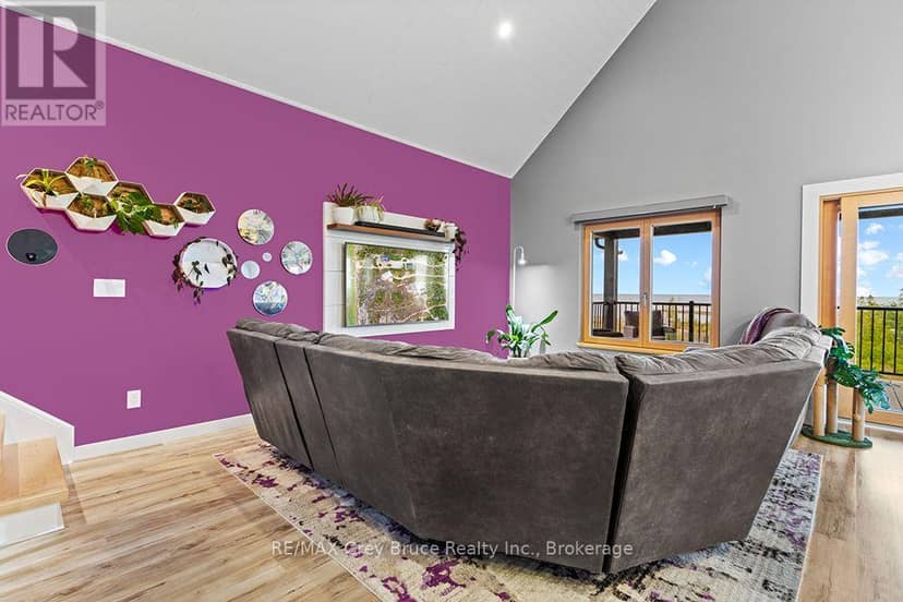 48 Baise Avenue — photo 17 of 40