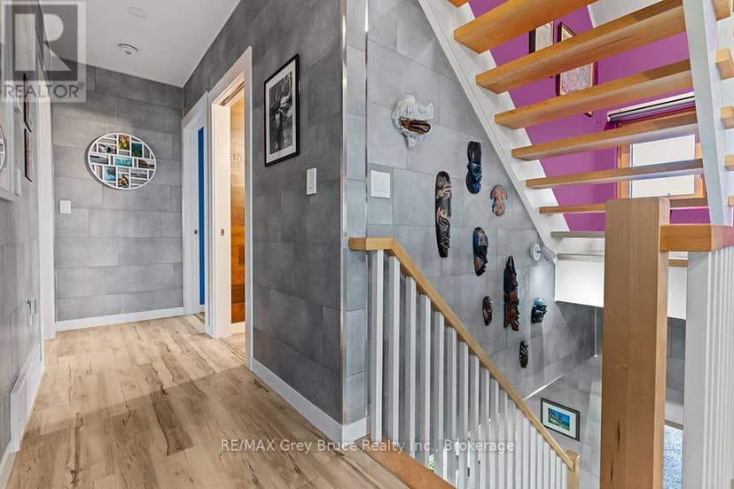 48 Baise Avenue — photo 27 of 40
