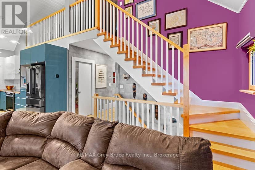 48 Baise Avenue — photo 34 of 40