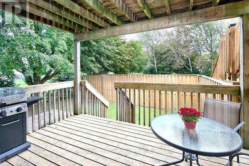 46 Donald Avenue — photo 10 of 40