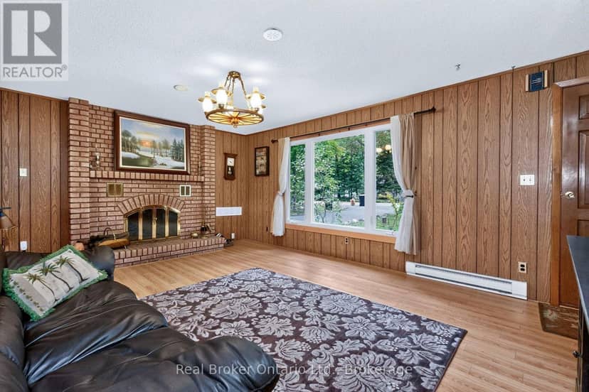 16 Fredrick Avenue — photo 9 of 35