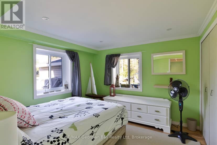 46 Forest Harbour Parkway — photo 18 of 40