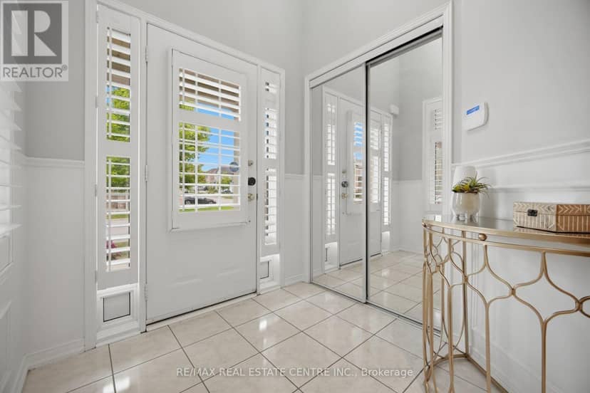 33 Mosely Crescent, Ajax, photo 6