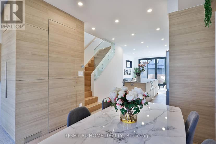 Main And Laneway - 11 Merrill Avenue W, Toronto, photo 4