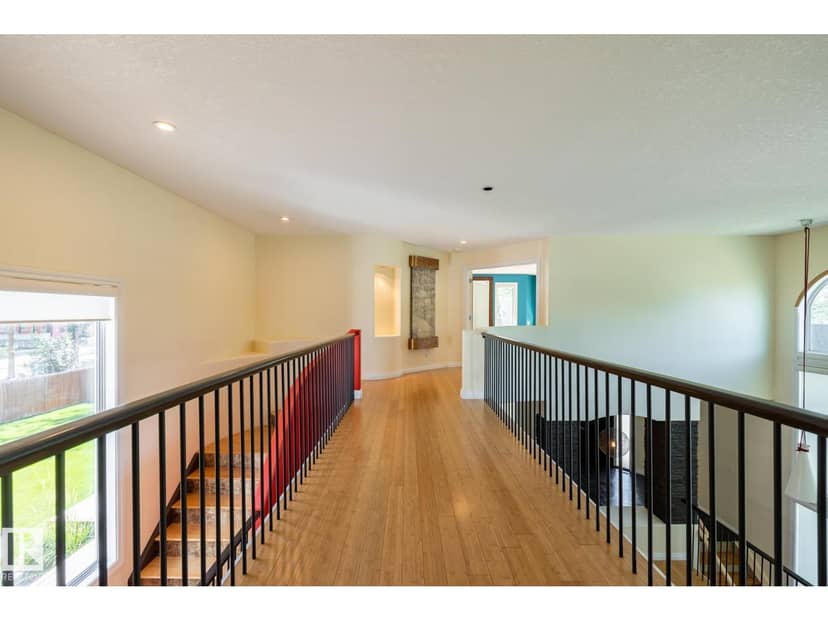 12428 103 AV NW — photo 33 of 40